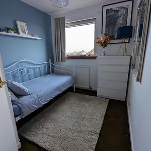 Homestay Single With Castle View, Edinburgh